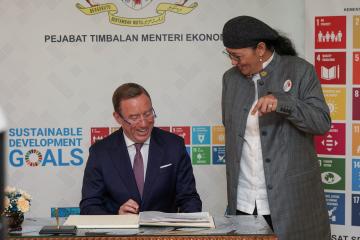 Kunjungan hormat daripada EU-ASEAN Business Council (EU-ABC) dan EUROCHAM di Menara Prisma, Putrajaya