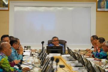 Mesyuarat Jawatankuasa Khas Pembangunan Dan Kegunaan Tanah Persekutuan (Jkpktp) 